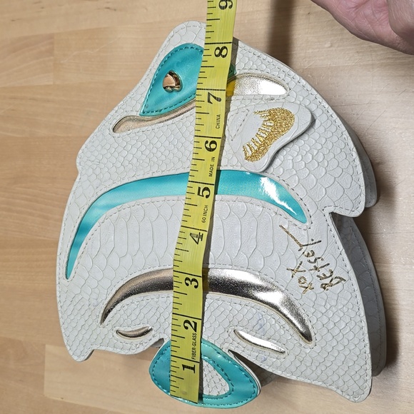 {Betsey Johnson} "Plenty of Fish in the Seas" Crossbody Bag - Picture 14 of 17